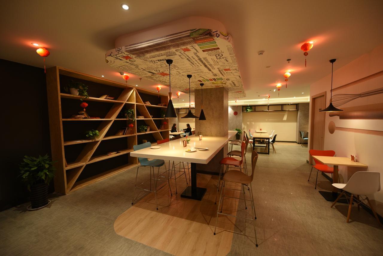 Ibis Xi'An Lintong Huaqing Hot Spring Hotel Dış mekan fotoğraf