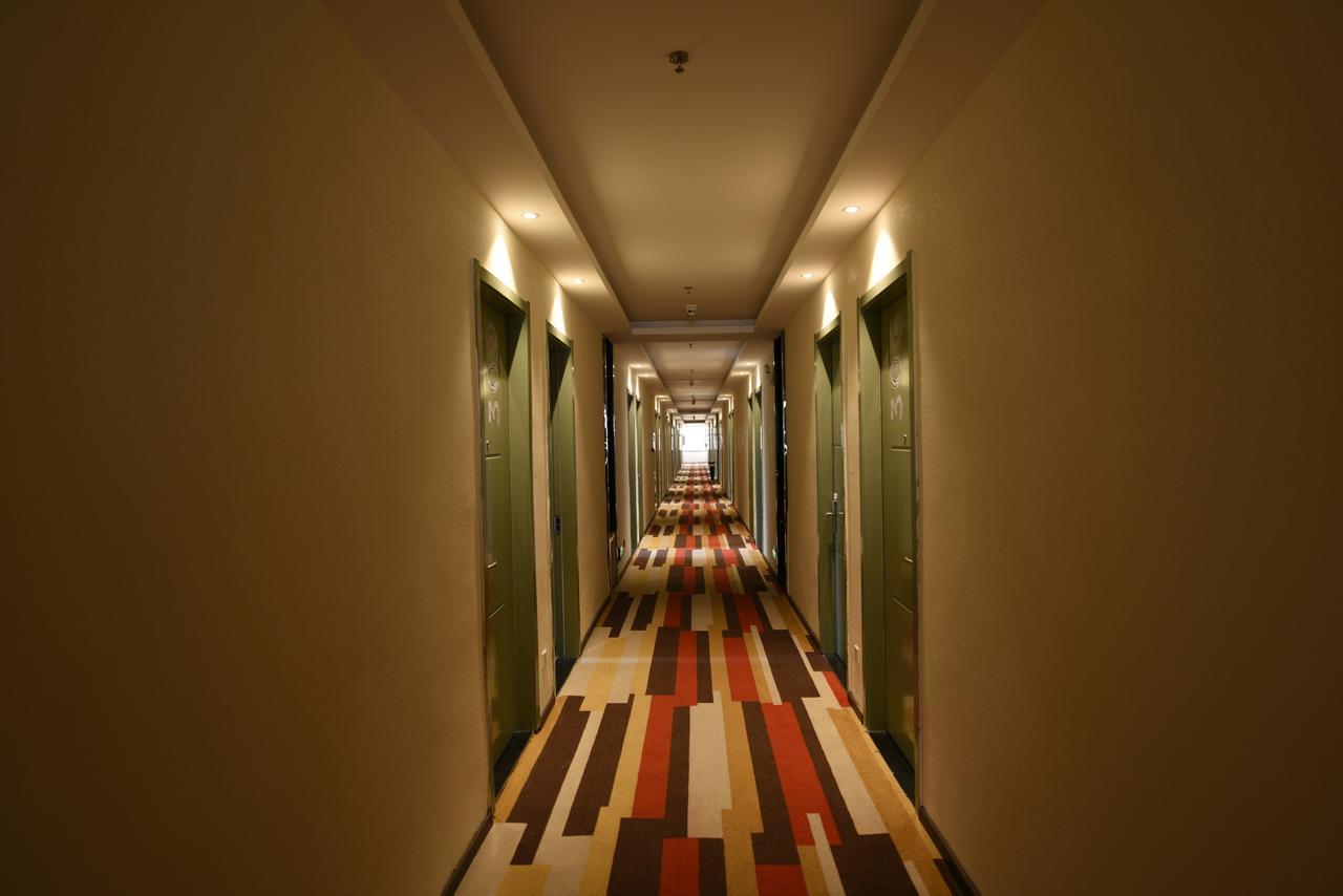 Ibis Xi'An Lintong Huaqing Hot Spring Hotel Dış mekan fotoğraf